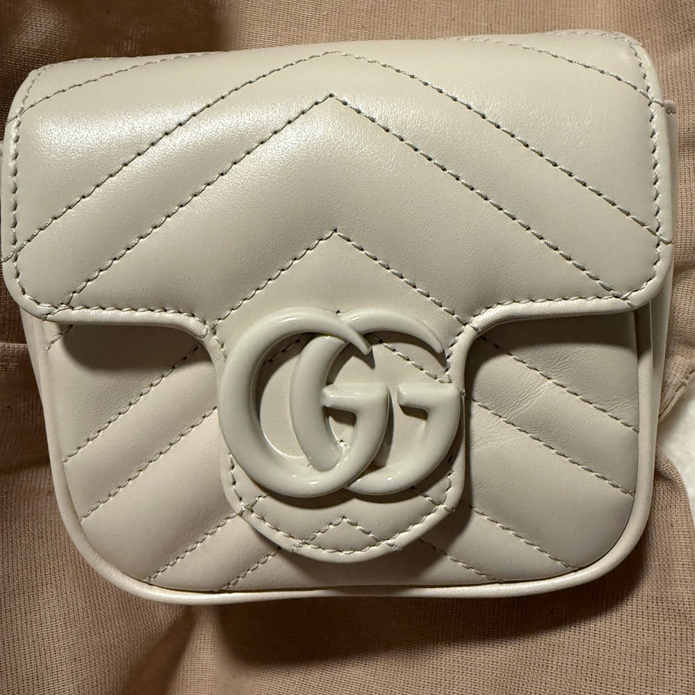 Gucci Matelasse GG Marmont Square Cream Shoulder or Belt Bag - Picture 10 of 13